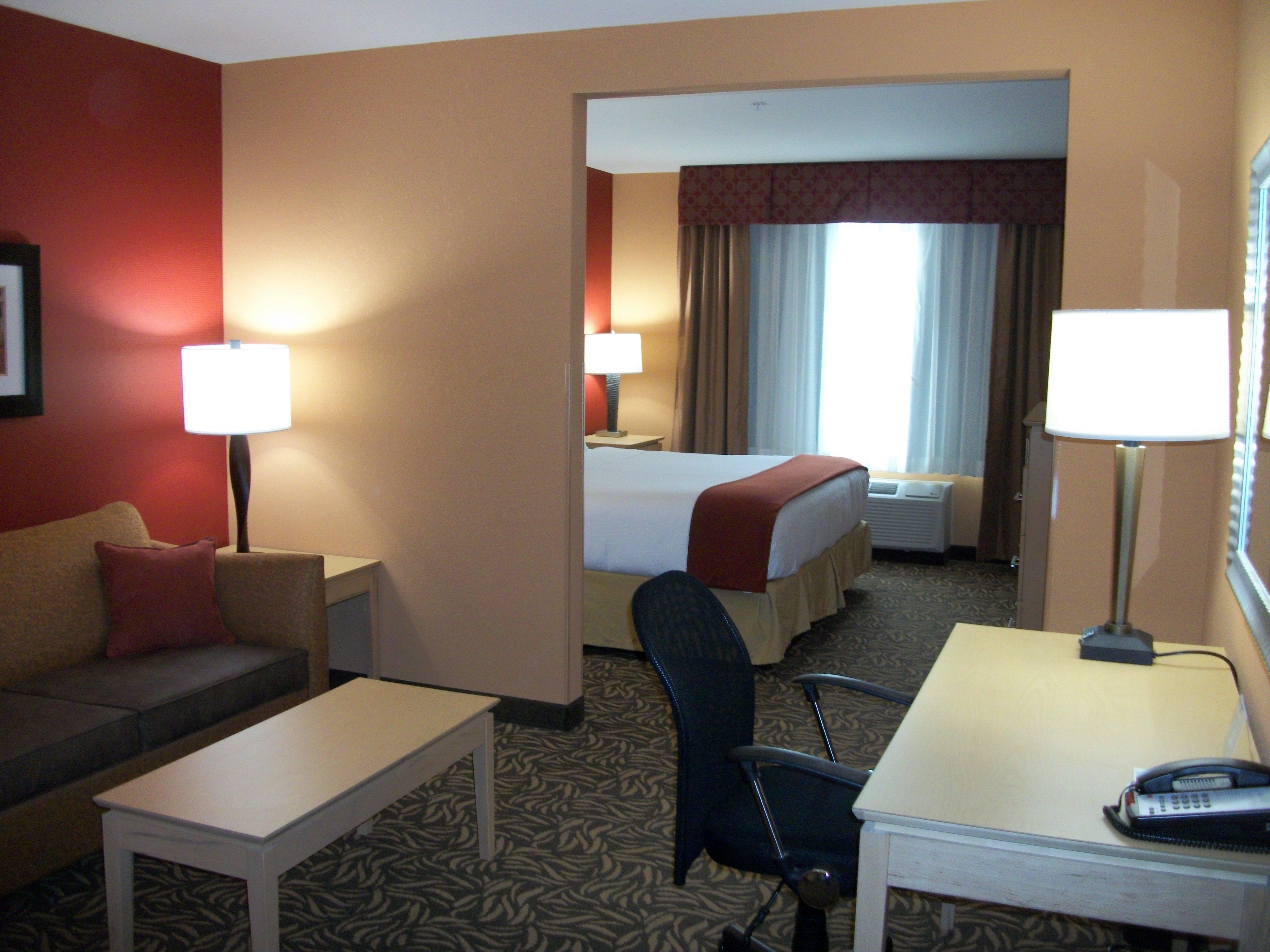 Holiday Inn Express - Cortland By Ihg Buitenkant foto