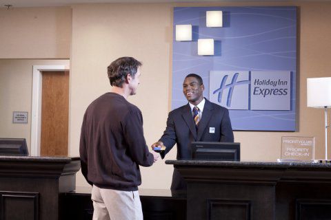 Holiday Inn Express - Cortland By Ihg Interieur foto